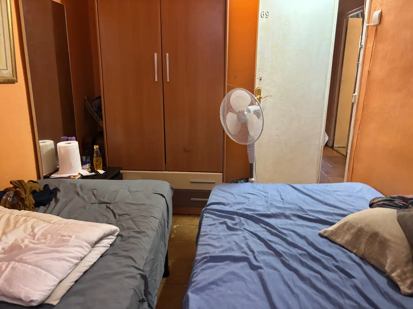 Schlafzimmer von Wohnung zum Verkauf in Badalona mit Ofen