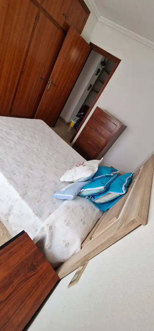 Study for rent in Ensanche - Parque del Oeste