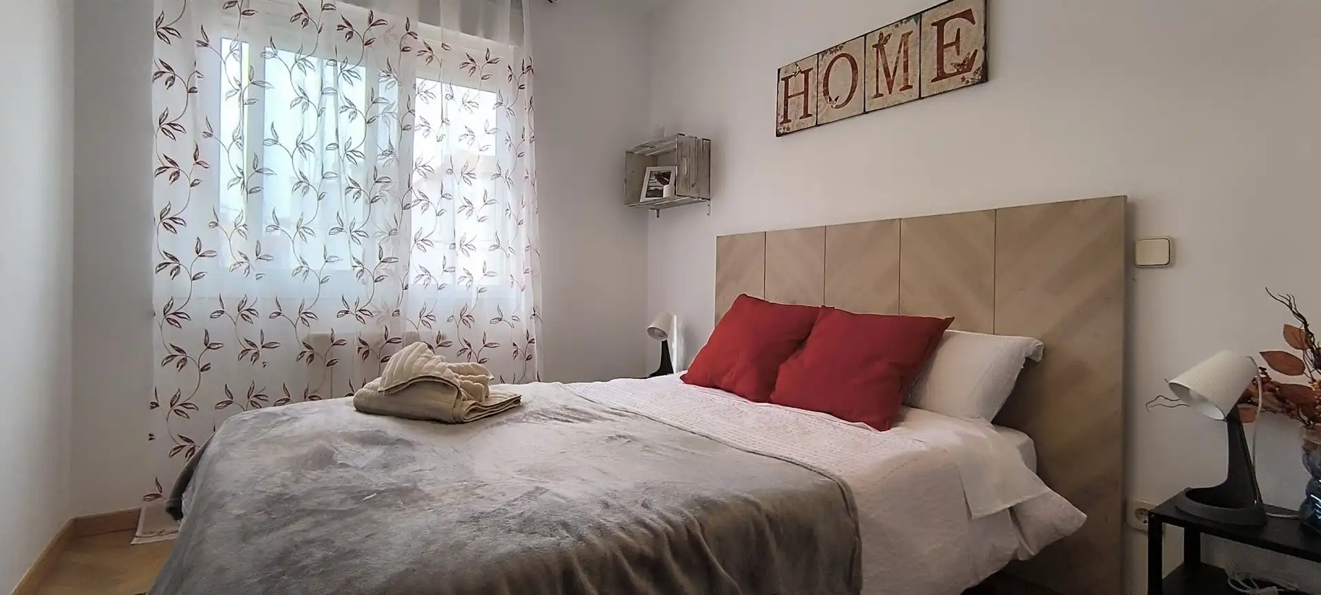 Habitación de Piso de alquiler en Madrid con Aire acondicionado, Calefacción y Amueblado
