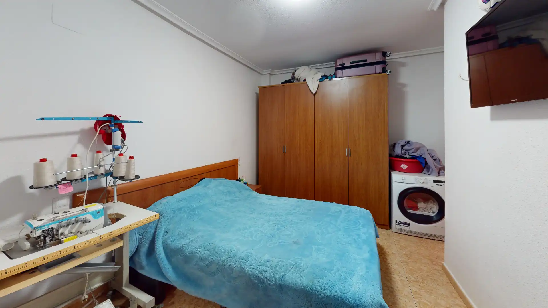 Dormitori de Planta baixa en venda en Elche / Elx amb Aire condicionat, Terrassa i Moblat