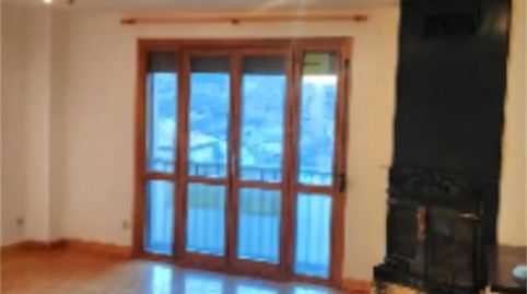 Foto 2 de Piso en venta en Calle Fernando el Católico, 4, Salvatierra de Esca, Zaragoza