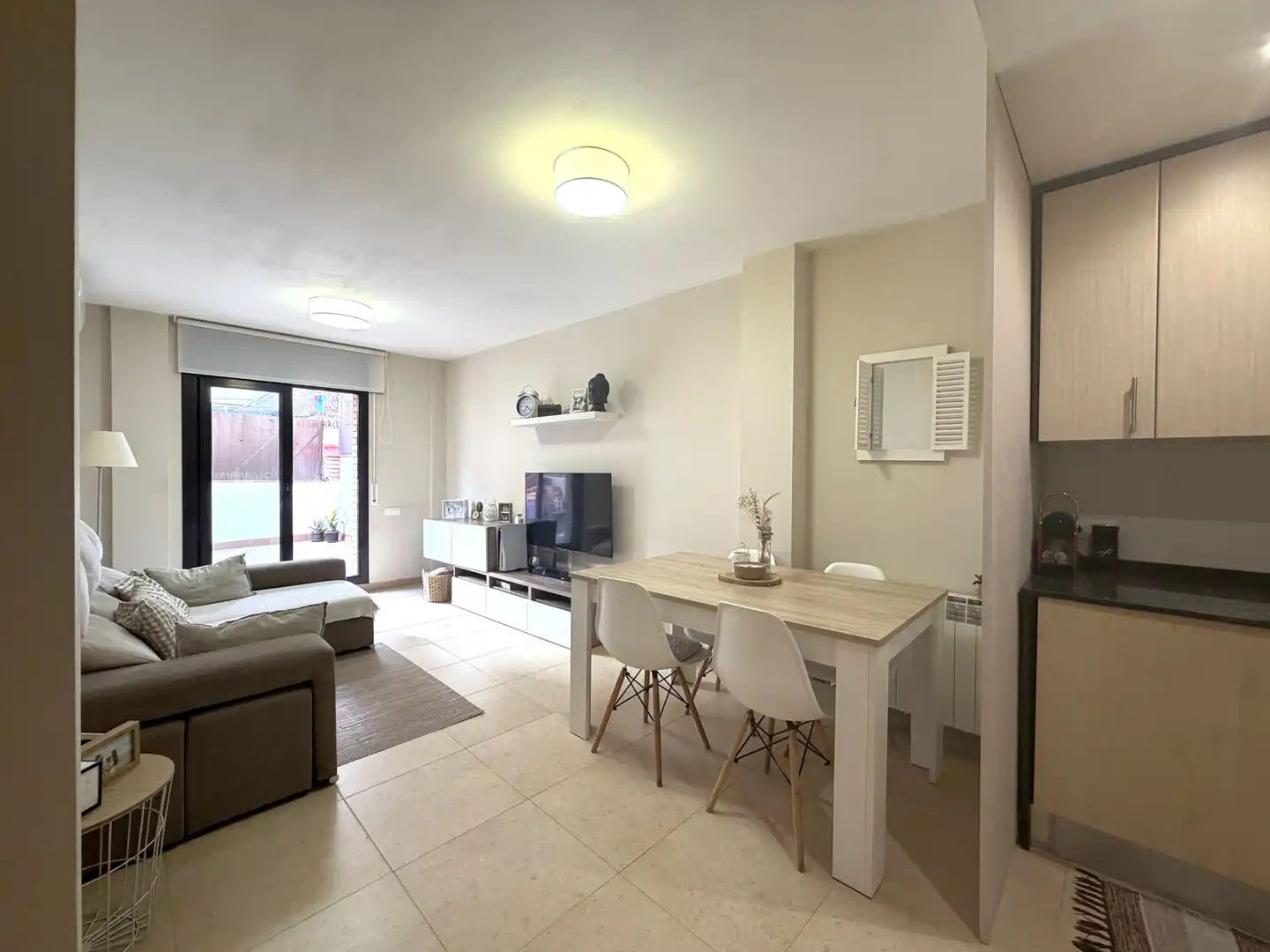 Sala de estar de Piso en venta en Rubí con Aire acondicionado, Calefacción y Terraza