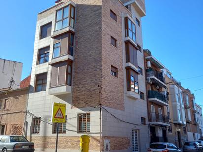 Exterior view of Duplex for sale in  Madrid Capital