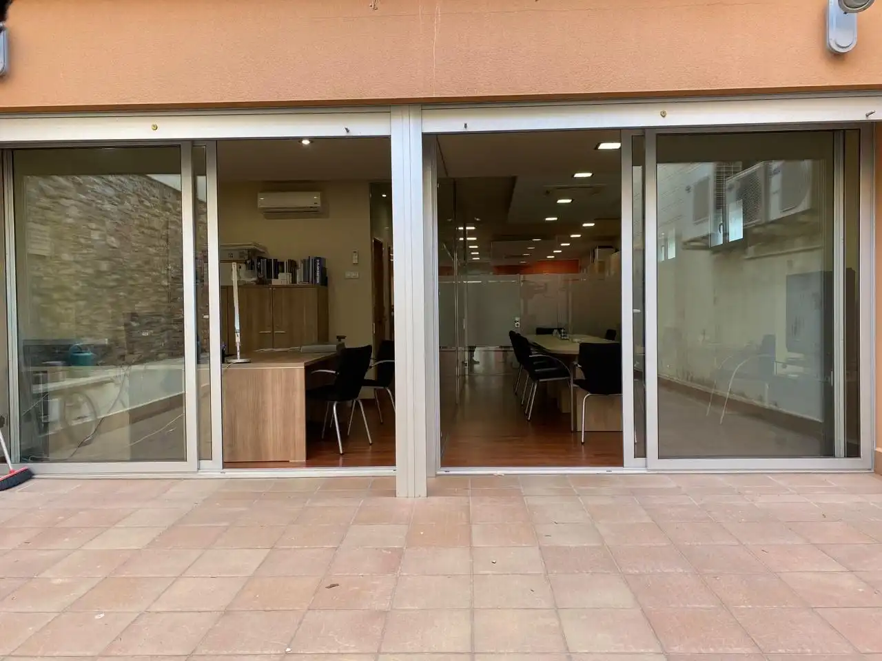 Office space to rent in Nucli Urbà, imagen 12