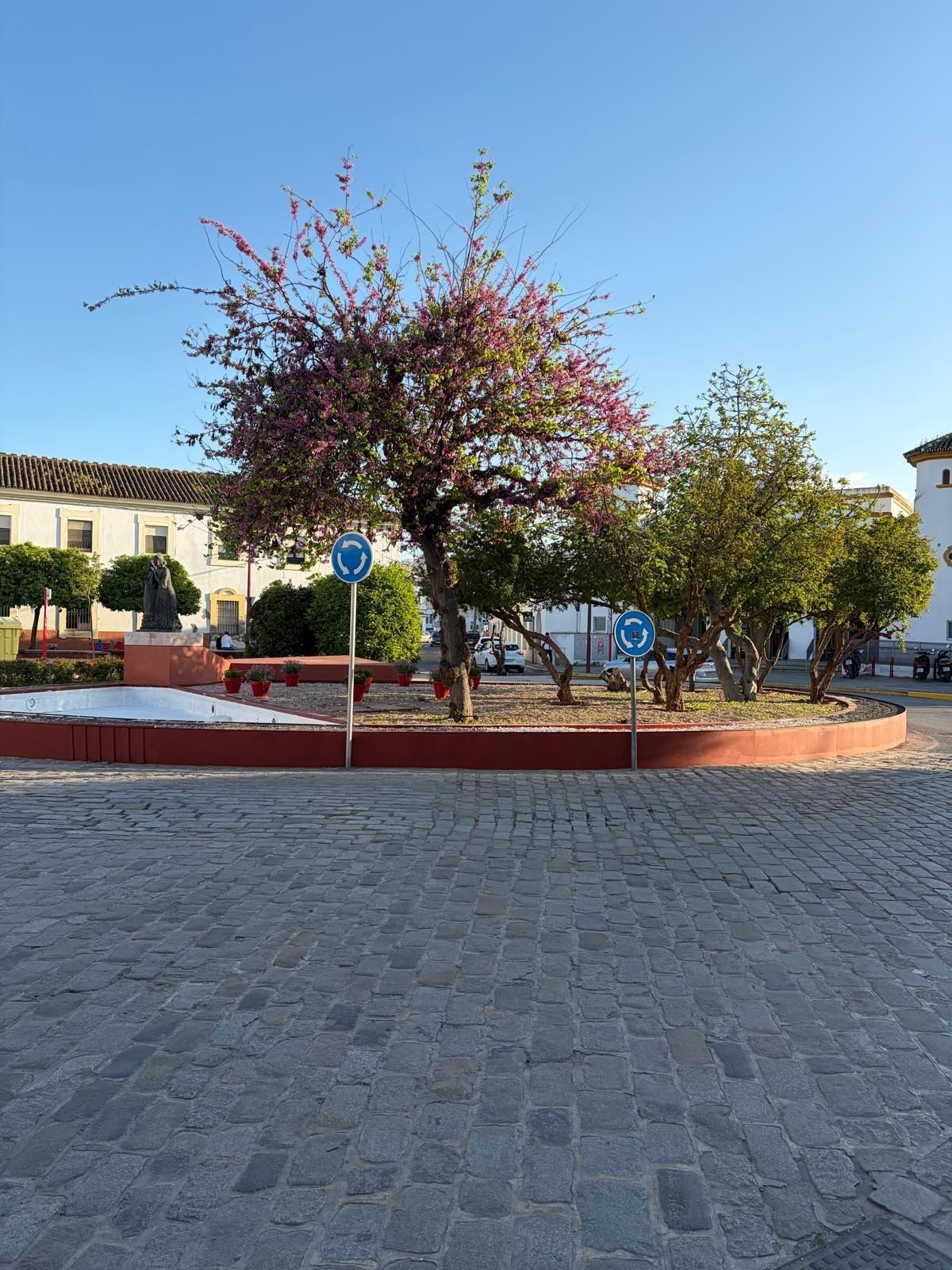 Exterior view of Houses for sale in Utrera