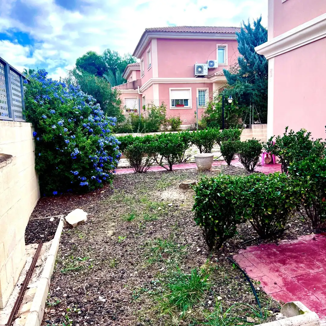 Vivienda con piscina en venta en Altorreal - El Chorrico, imagen 5