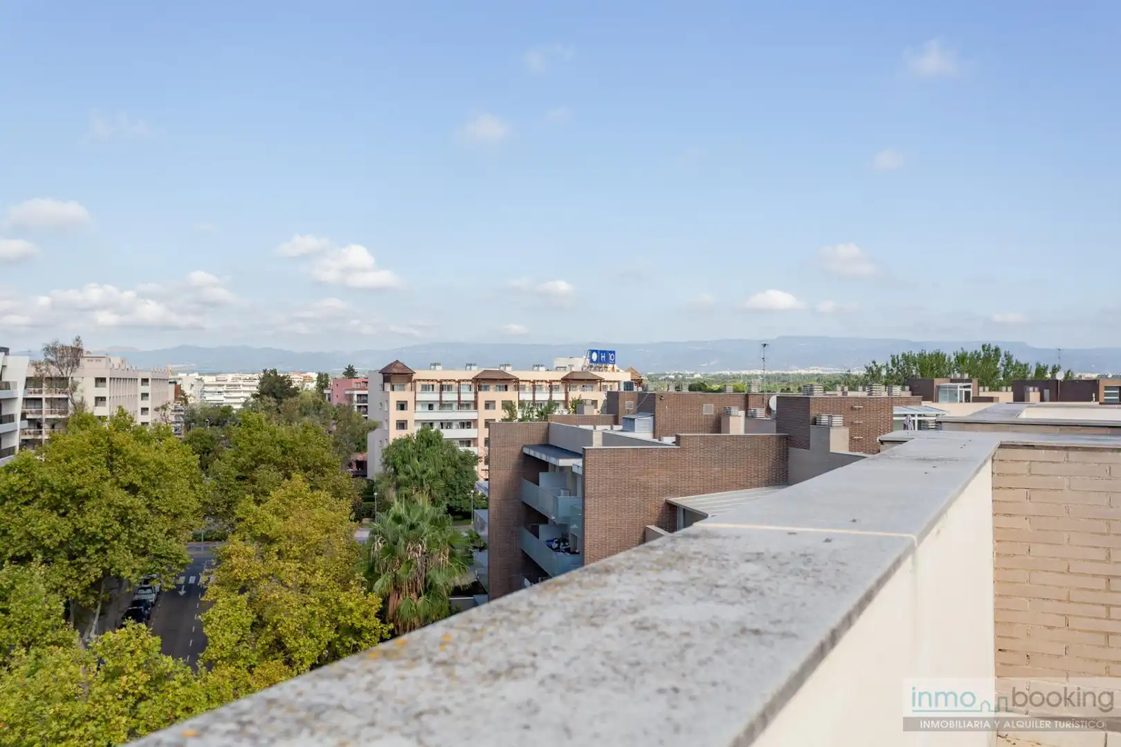 Vista exterior de Àtic en venda en Salou