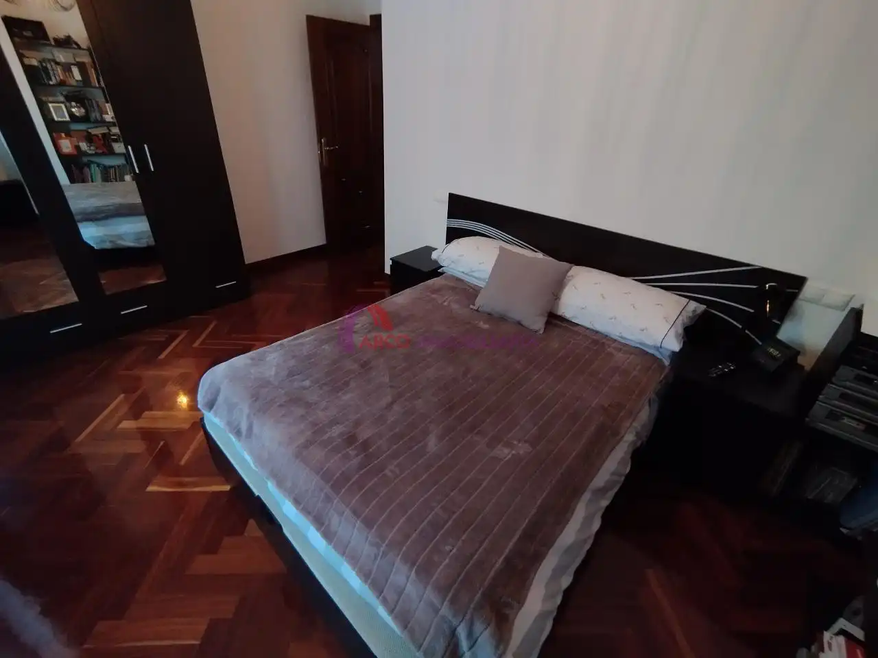 Dormitori de Pis en venda en Burgos amb Calefacció, Terrassa i Traster