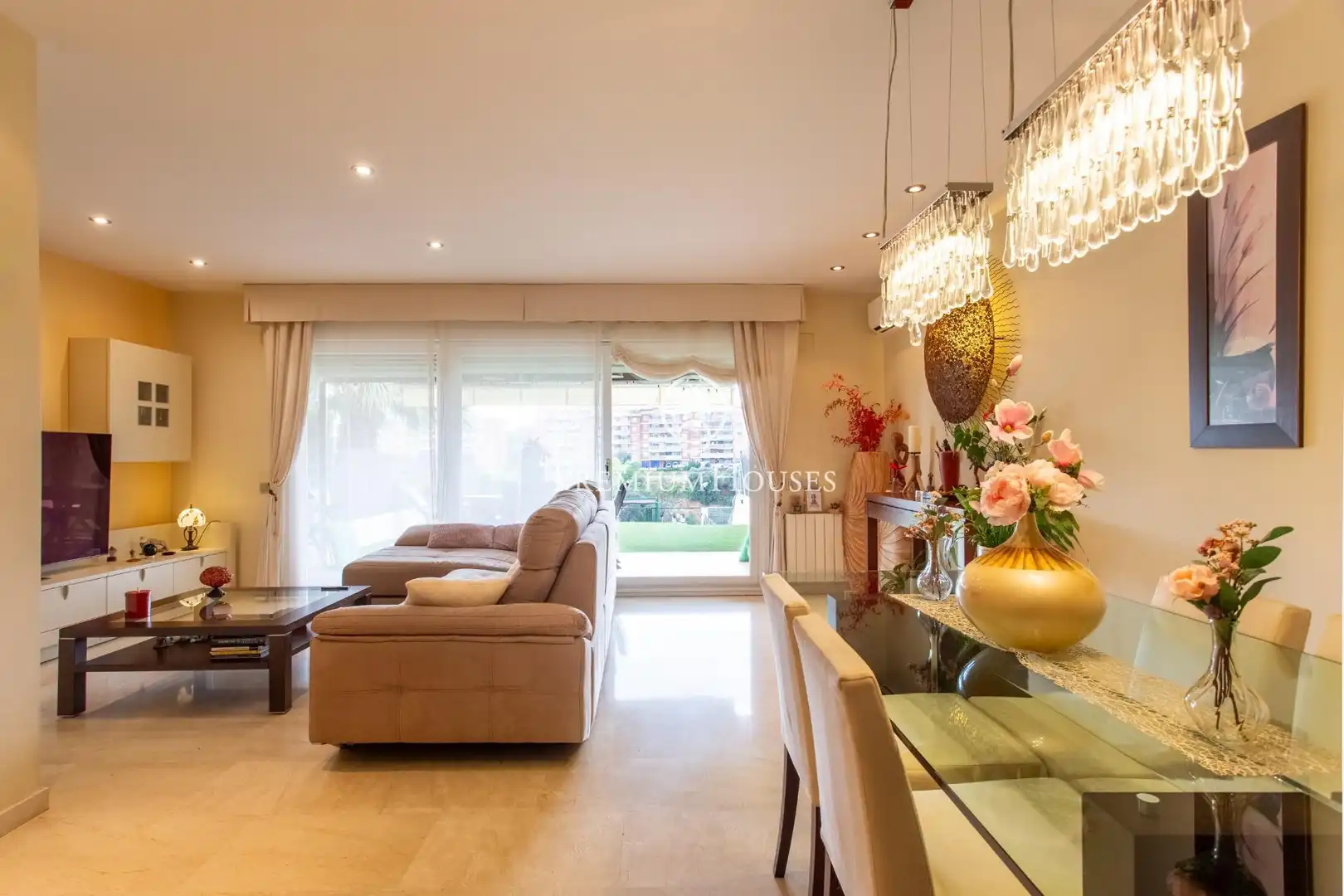 Living room of Detached homes for sale in Montgat  with Heating, Private garden and Terrace