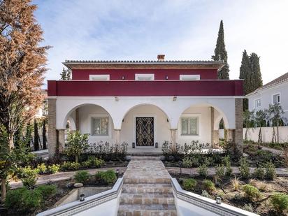 Exterior view of House or chalet for sale in  Granada Capital  with Air Conditioner, Heating and Private garden