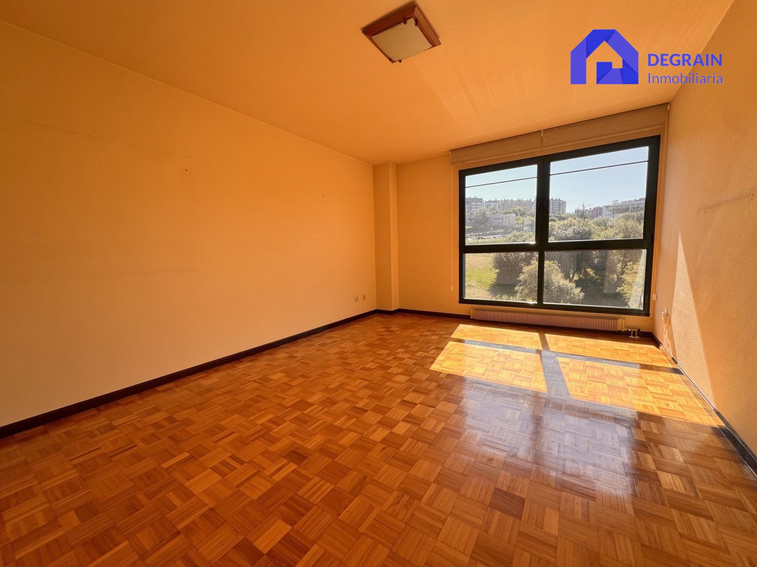 Wohnung zum verkauf in Oviedo - CALLE JOSE MARIA MARTINEZ CACHERO, Parque del Oeste, Parque del Oeste - Olivares