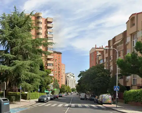 Vista exterior de Garaje en venta en Madrid