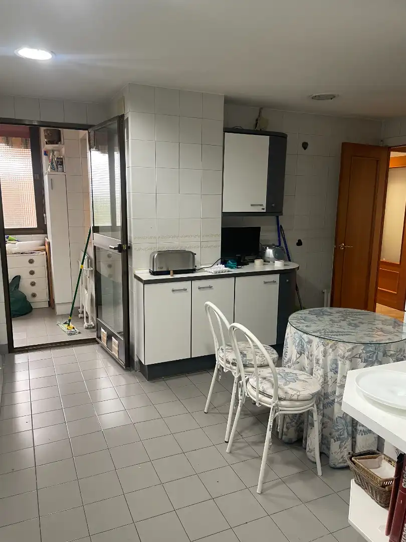 Cocina de Ático en venta en Pozuelo de Alarcón con Aire acondicionado, Calefacción y Jardín privado