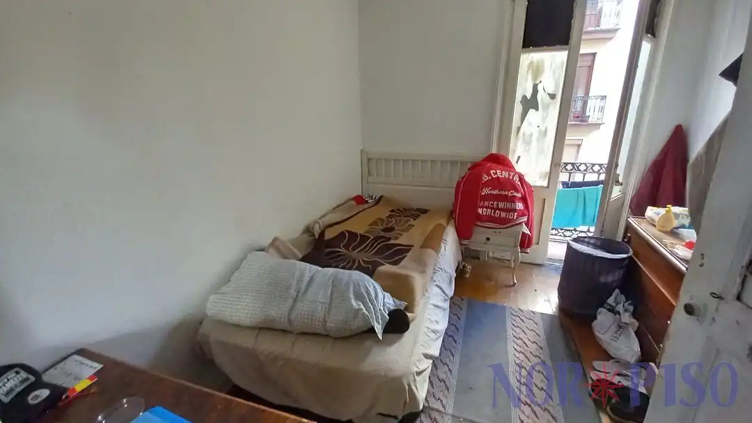 Habitación de Piso en venta en Bilbao  con Balcón