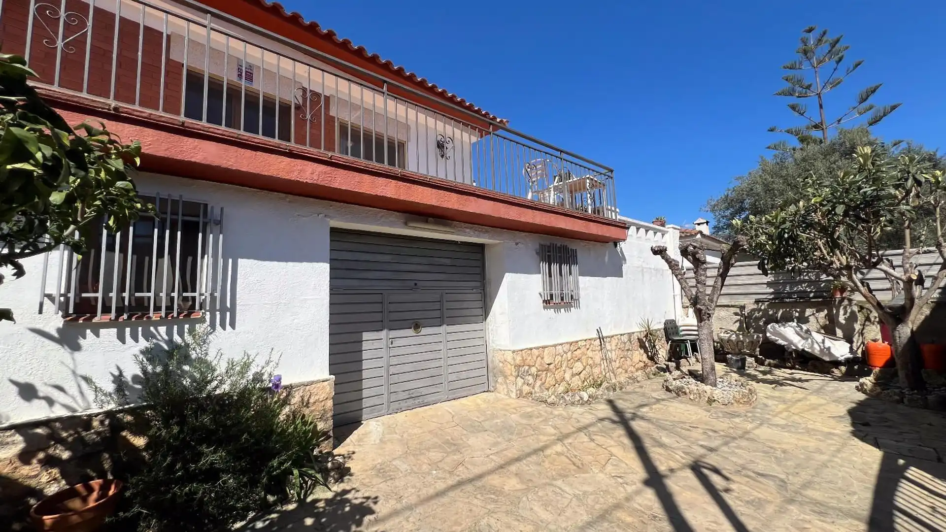 Vista exterior de Casa o chalet en venta en La Bisbal del Penedès con Aire acondicionado y Calefacción