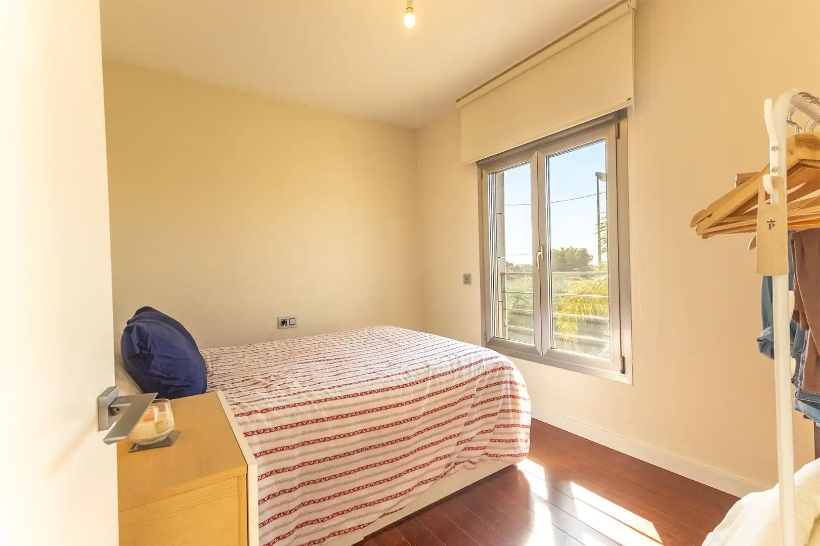 Dormitori de Casa o xalet en venda en Alicante / Alacant amb Aire condicionat, Calefacció i Jardí privat