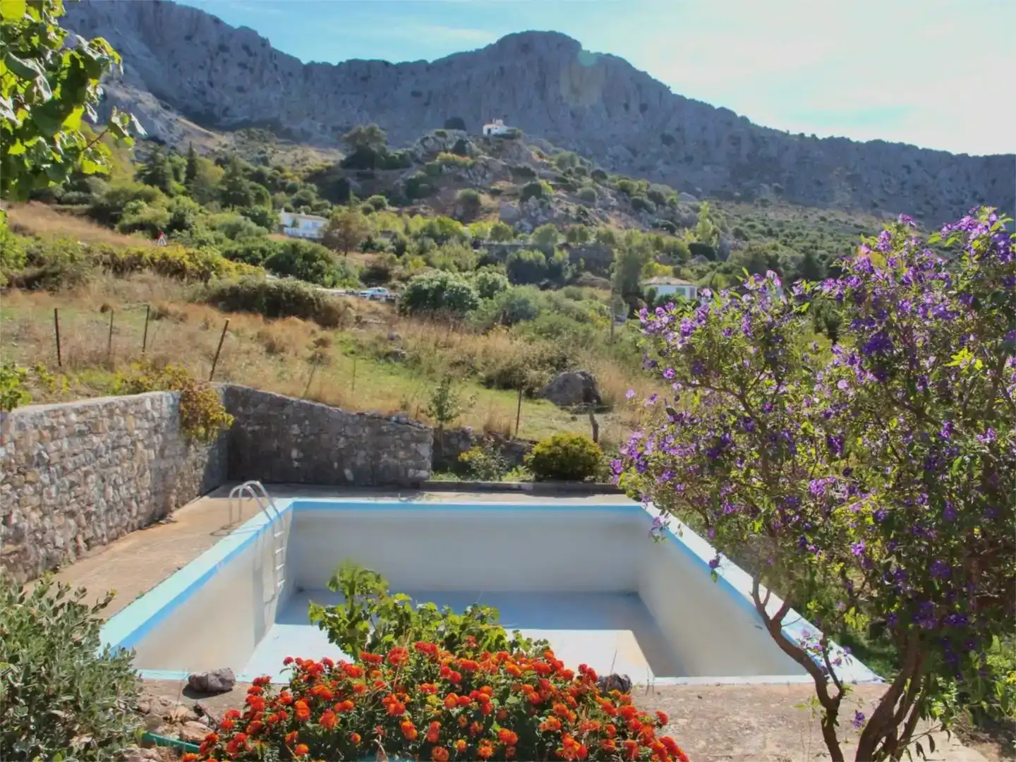 Piscina de Piso en venta en Benaocaz con Jardín privado, Trastero y Piscina
