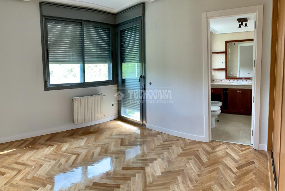 Dormitori de Pis en venda en  Madrid Capital amb Aire condicionat, Calefacció i Parquet
