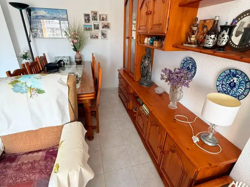 Flat with lift for sale in Avda Juan Carlos I 27, imagen 2