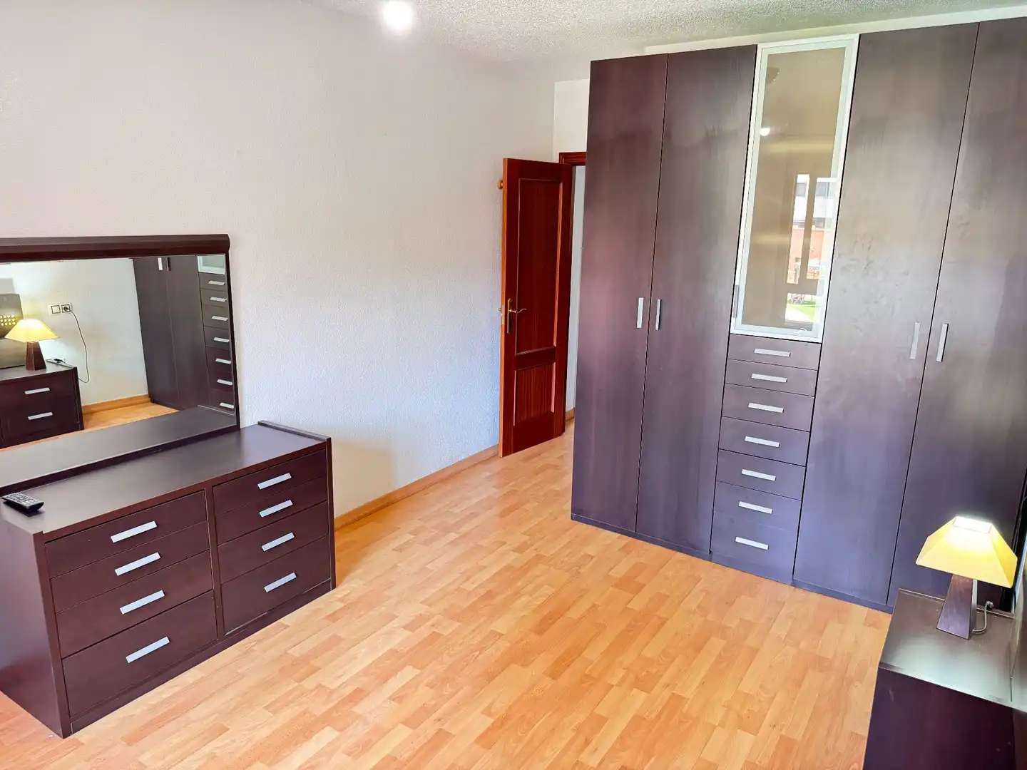 Dormitori de Apartament en venda en Roquetas de Mar amb Aire condicionat, Terrassa i Piscina comunitària