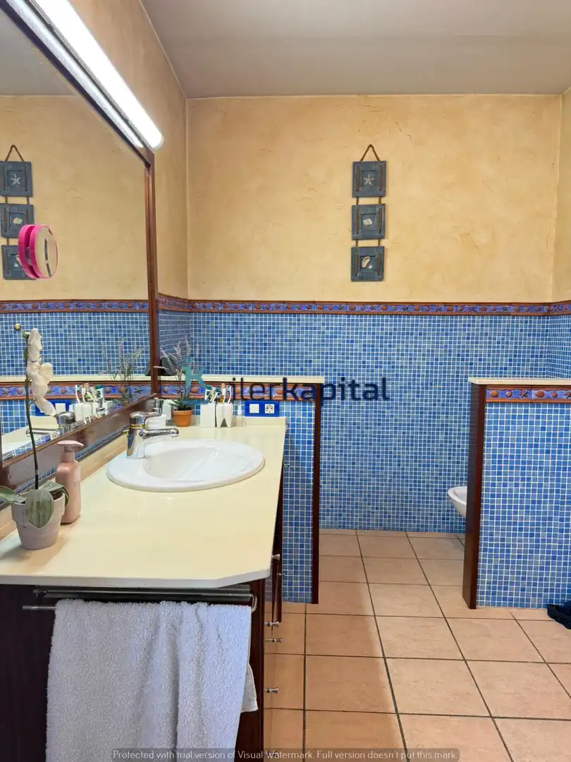 Baño de Casa adosada en venta en Anglesola con Aire acondicionado, Calefacción y Jardín privado