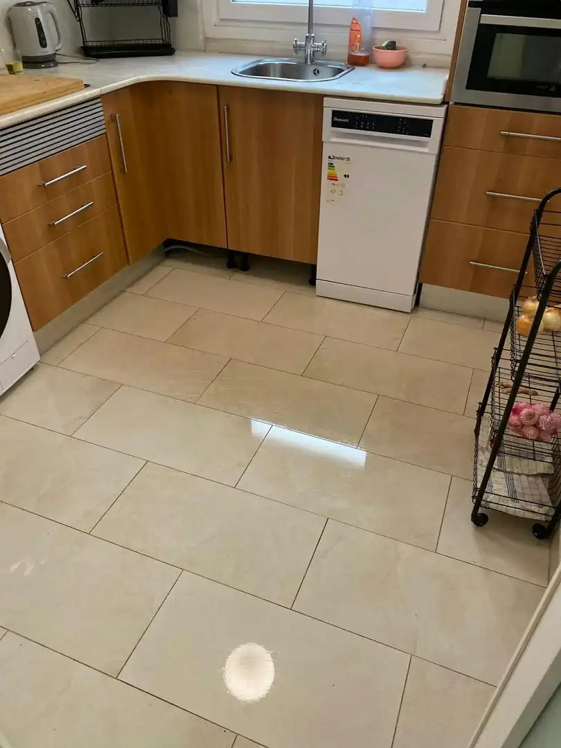 Flat for share in Barcelona  with Heating and Washing machine