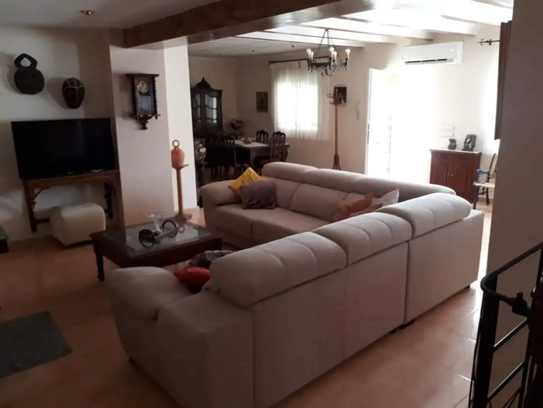 Houses for sale in El Rabal