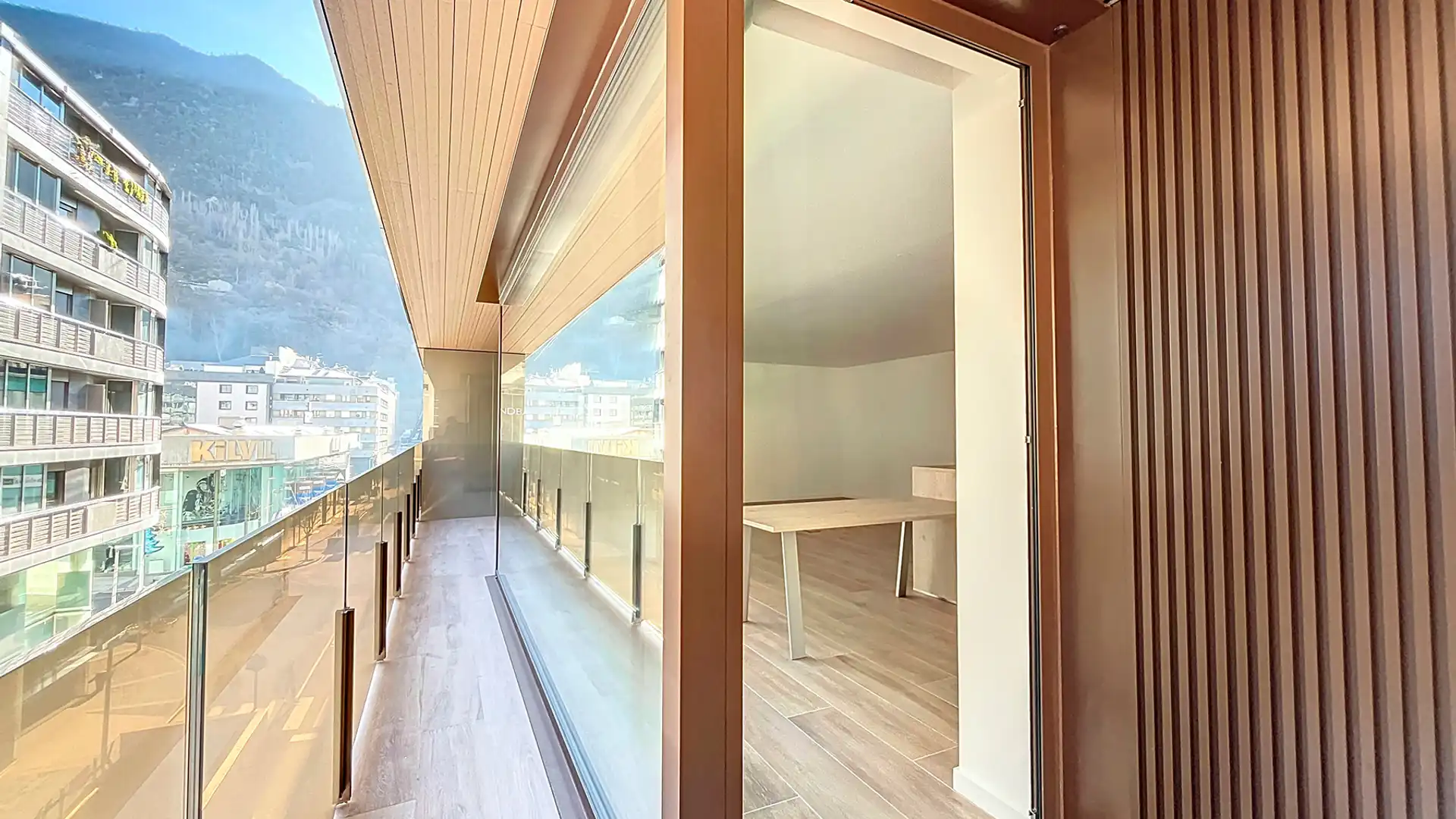 Terrasse von Wohnungen zum Verkauf in Escaldes – Engordany mit Parkett und Terrasse