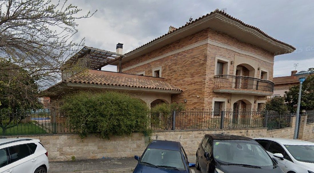 Vista exterior de Casa o xalet en venda en Palafolls amb Calefacció, Jardí privat i Moblat