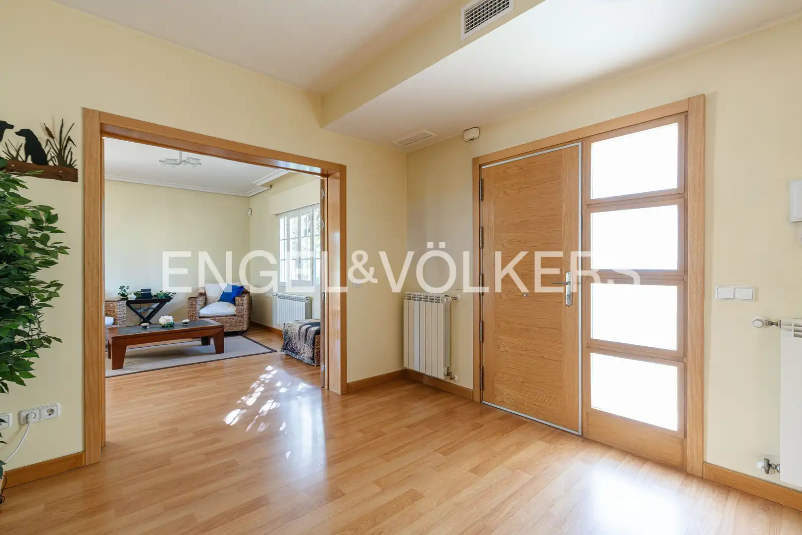 House with pool for sale in Club de Golf, imagen 5