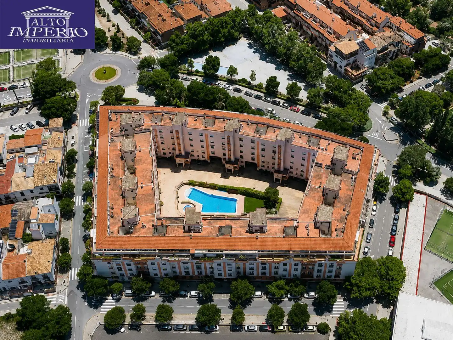 Apartment with pool for sale in 54 Calle Ramón y Cajal #escalera  p3  / 4B, imagen 27