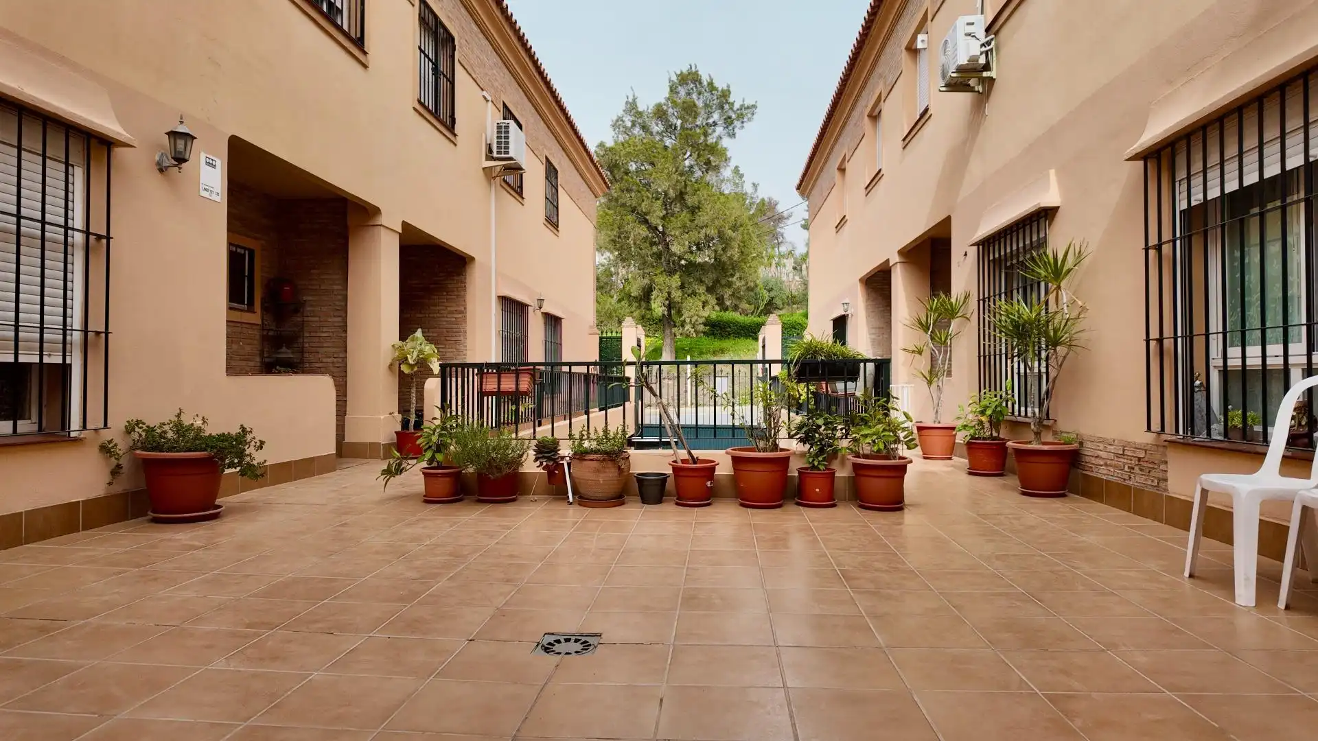 Casa adosada en venta en Calle de Pérez de Ayala, 50, Mangas Verdes - Las Flores - Parque del Sur
