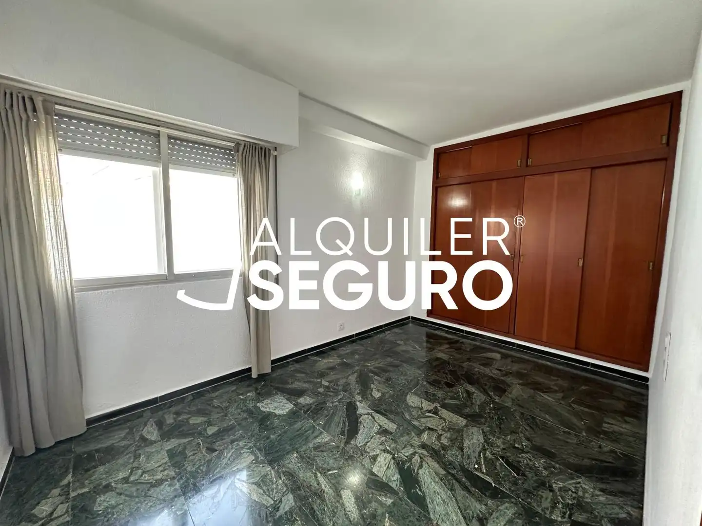 Dormitori de Casa o xalet de lloguer en Massanassa amb Aire condicionat