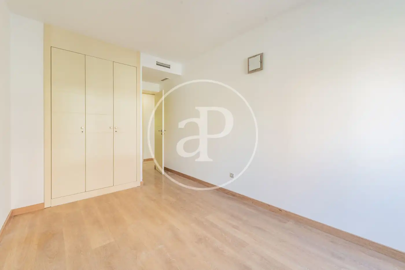 Piso con piscina en venta en C. de Eros, imagen 17