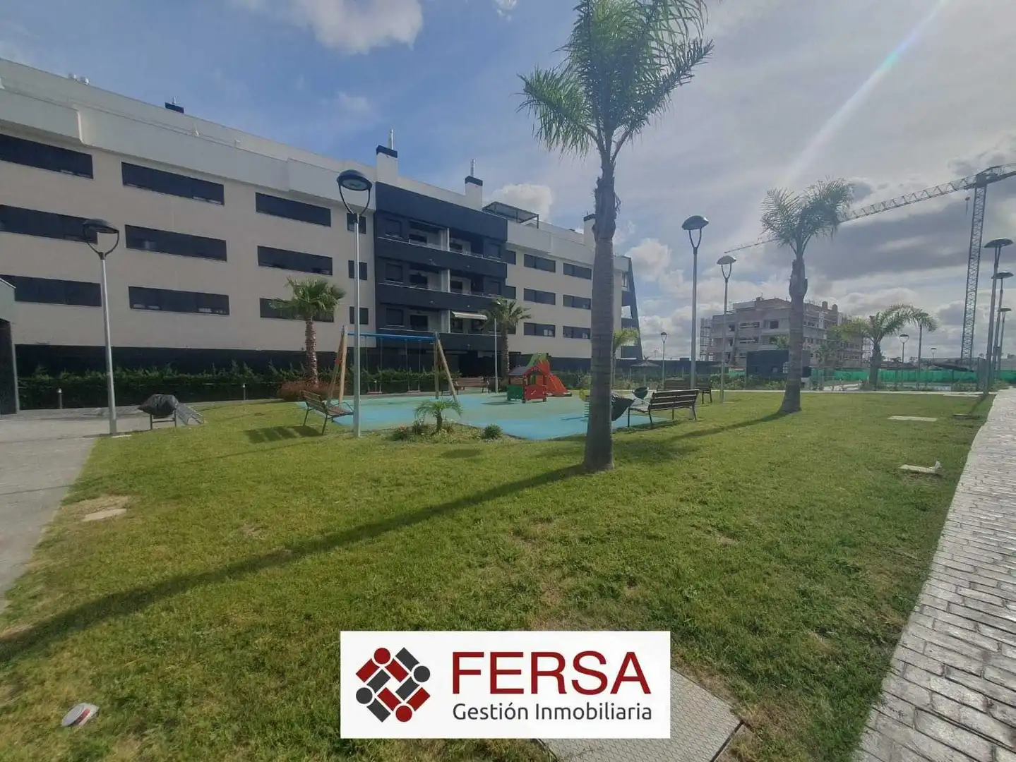 Vista exterior de Piso de alquiler en El Puerto de Santa María con Aire acondicionado, Calefacción y Terraza