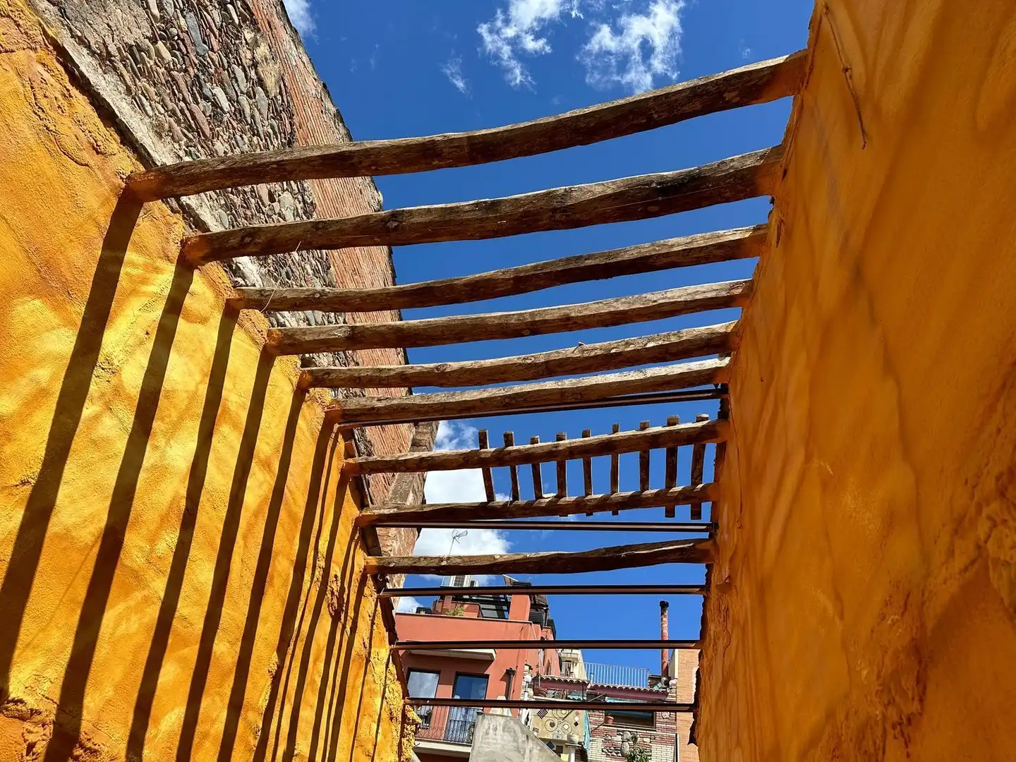 Vista exterior de Residencial en venta en Granollers