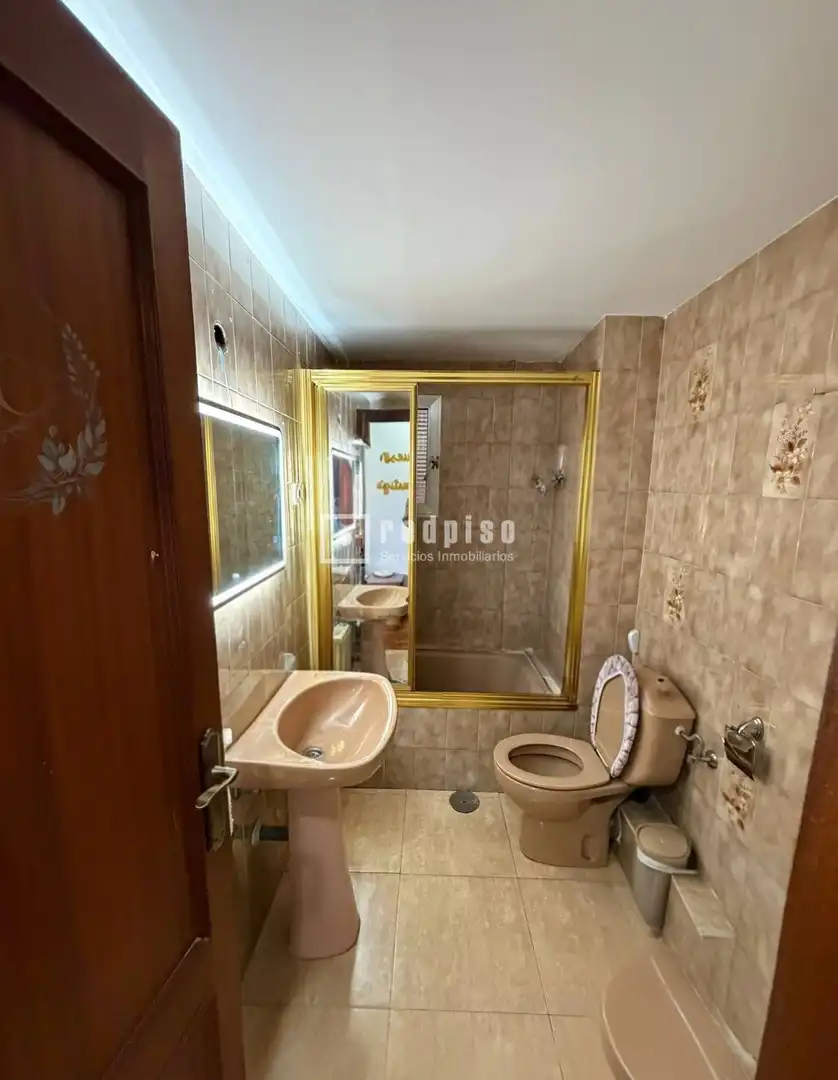 Bathroom of Flat for sale in Alcalá de Henares  with Air Conditioner, Heating and Terrace