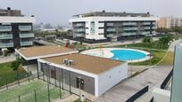 Piscina de Pis en venda en Mairena del Aljarafe amb Aire condicionat i Terrassa