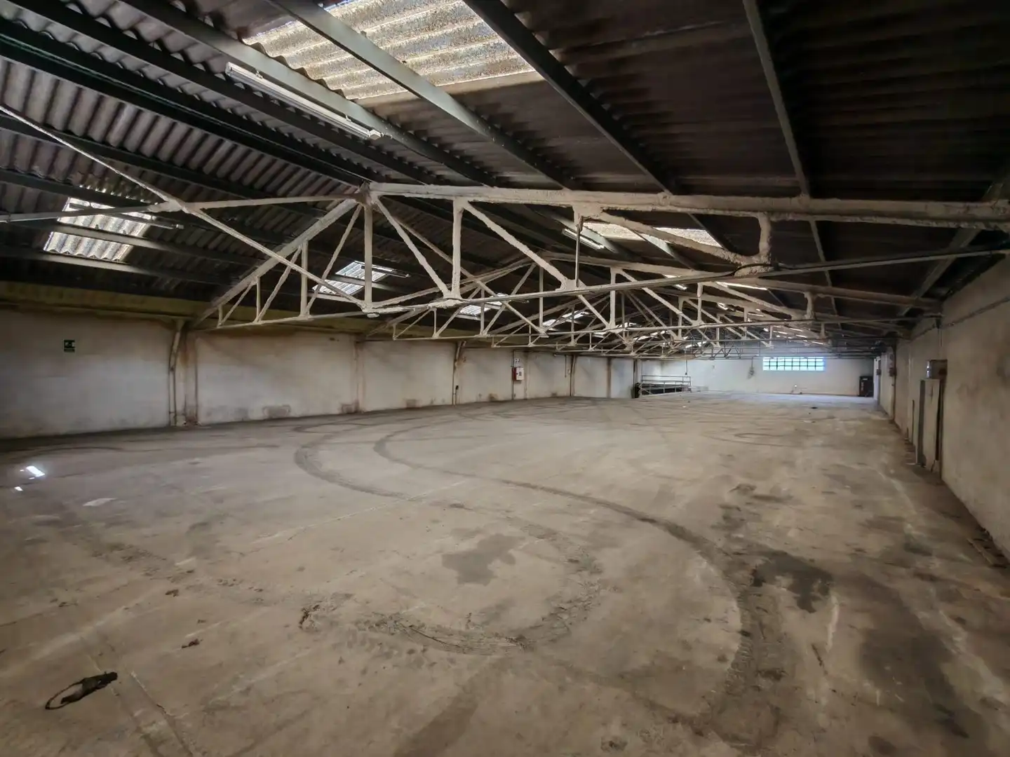 Nave industrial de alquiler en Granollers