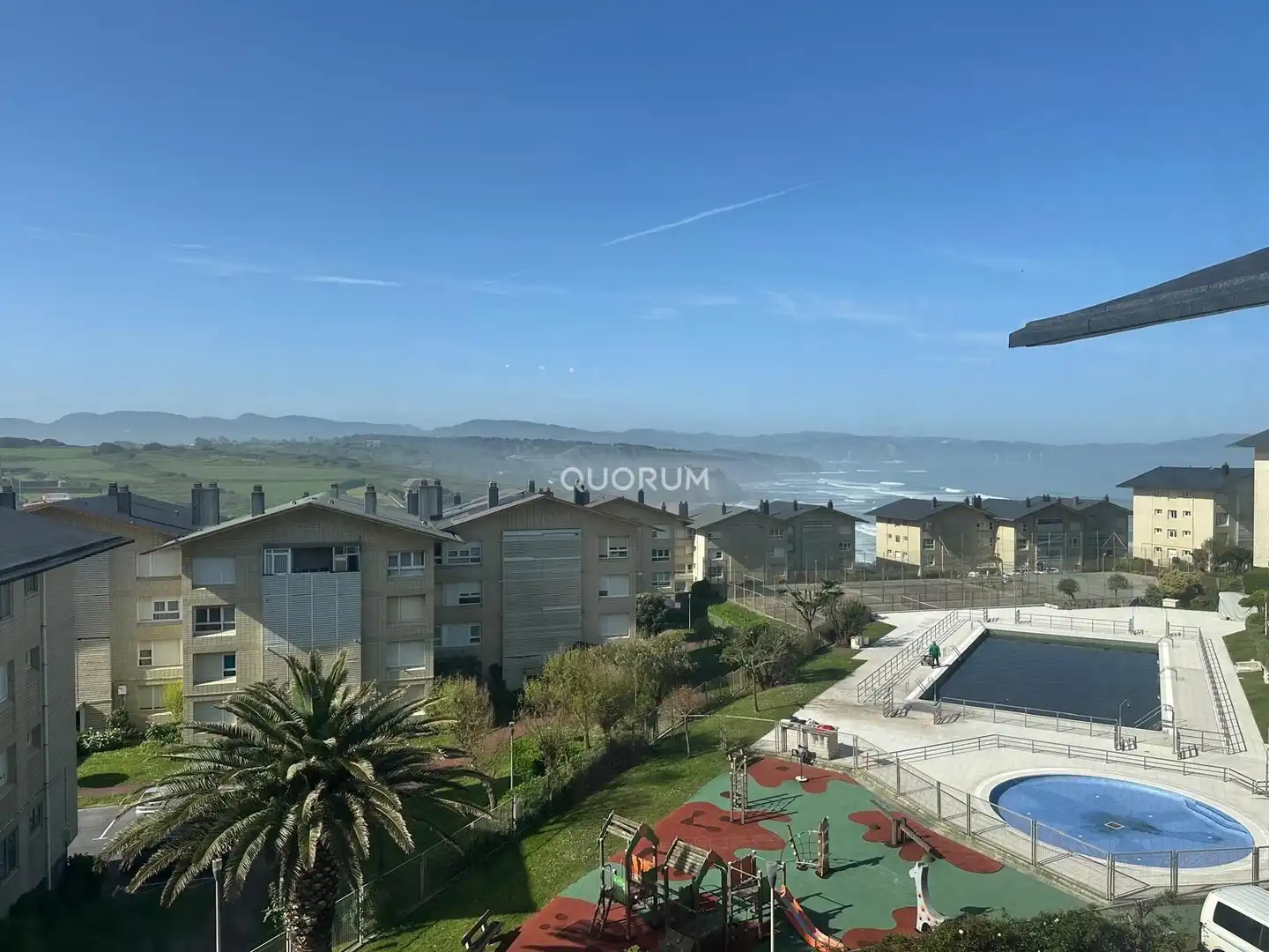 Vista exterior de Pis de lloguer en Sopela amb Calefacció, Jardí privat i Moblat