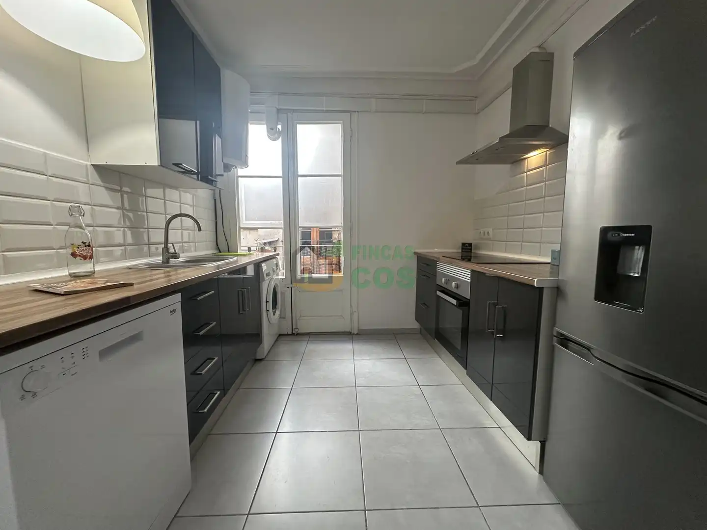 Piso con terraza en venta en Rambla del Raval, imagen 2