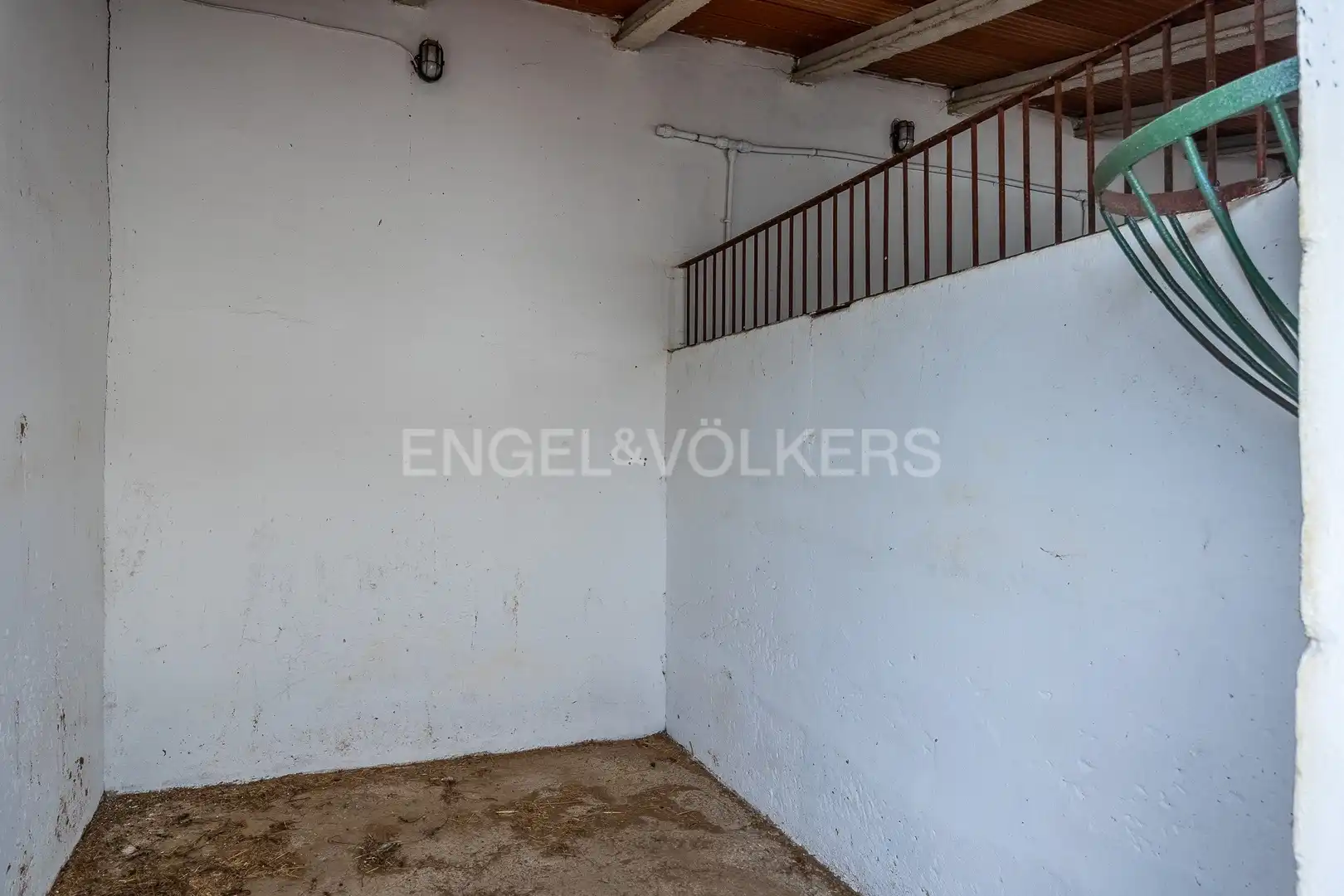 Finca rústica en venta en Olivares con Calefacción, Jardín privado y Piscina
