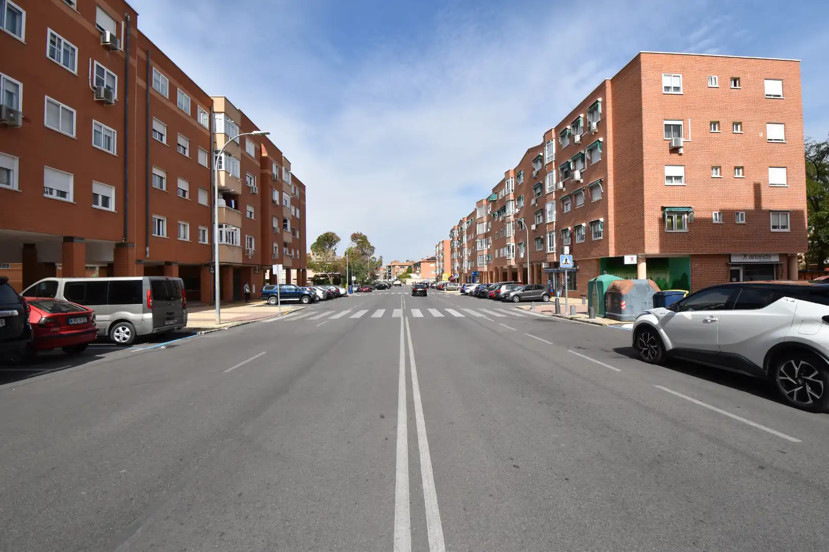 Vista exterior de Local de alquiler en Pinto con Aire acondicionado, Calefacción y Alarma