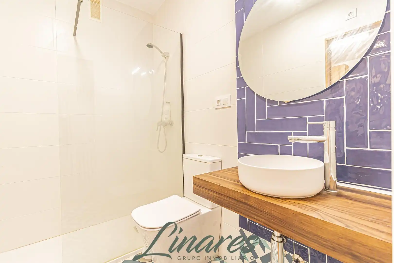 Bany de Apartament en venda en La Manga del Mar Menor amb Terrassa