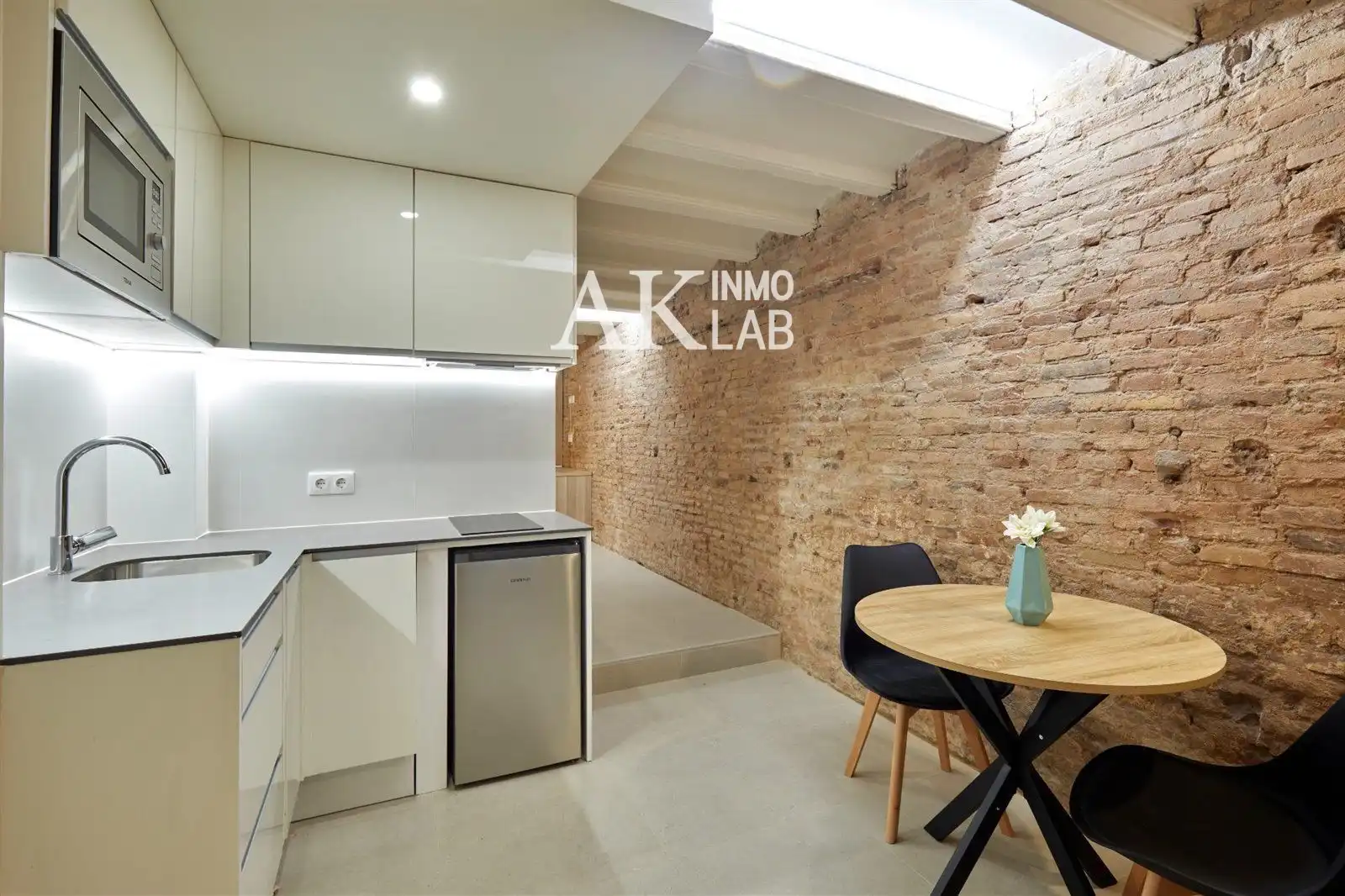 Küche von Gebäude zum Verkauf in Barcelona
