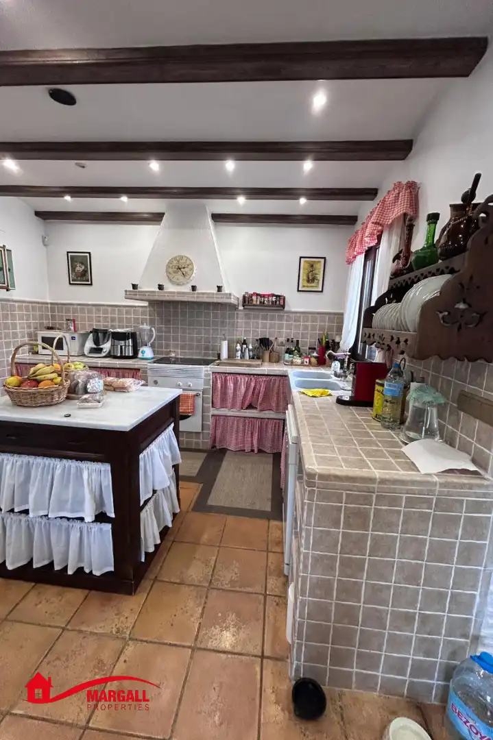 Cuina de Casa o xalet en venda en Alboraya amb Aire condicionat, Calefacció i Jardí privat