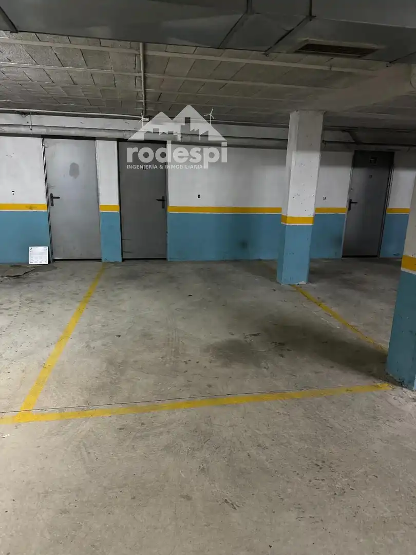 Parking of Garage for rent in A Cañiza  