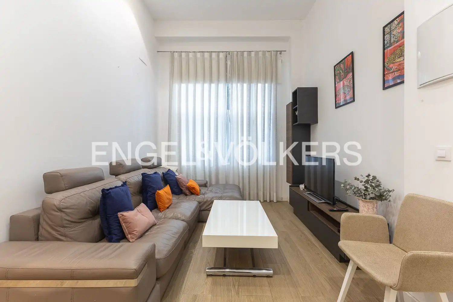 Sala d'estar de Planta baixa en venda en L'Eixample