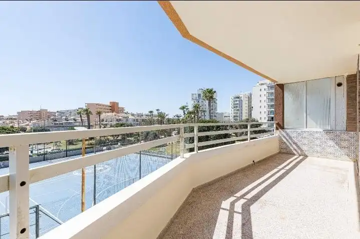 Terraza de Apartamento en venta en Torrevieja con Terraza y Amueblado