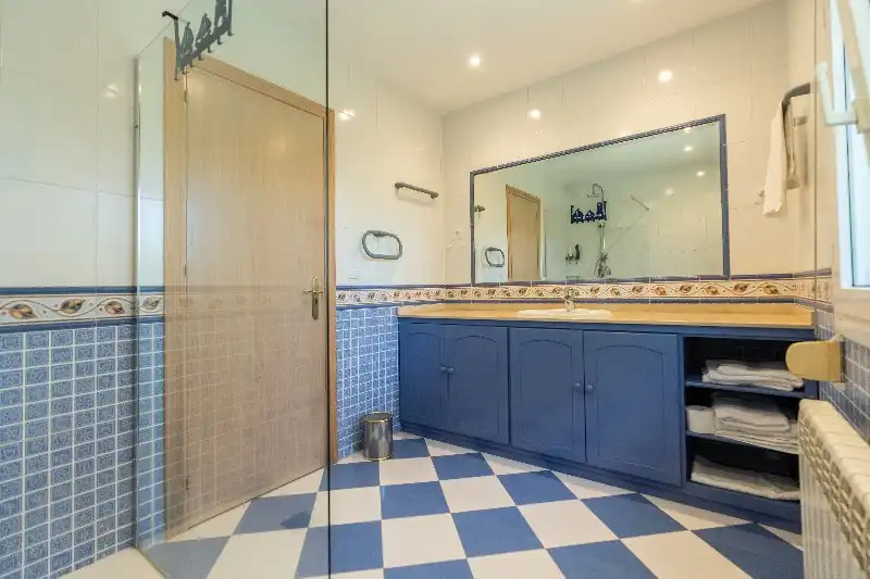 Chalet con piscina en venta en Elviria - Cabopino, imagen 23